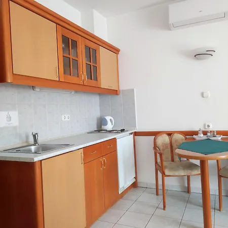 Szálloda ágnes